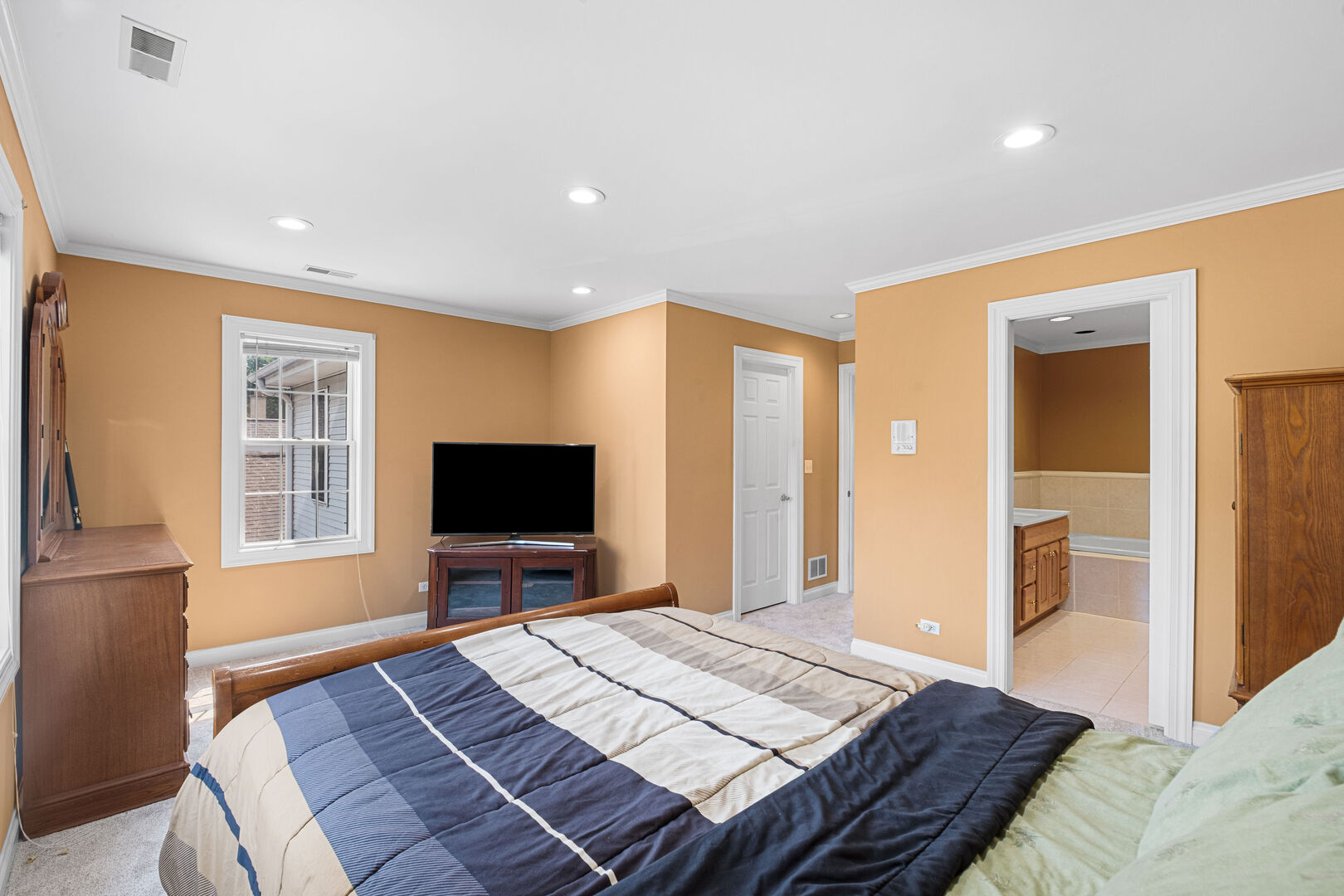1316 Whitcomb Avenue Property Photo 16