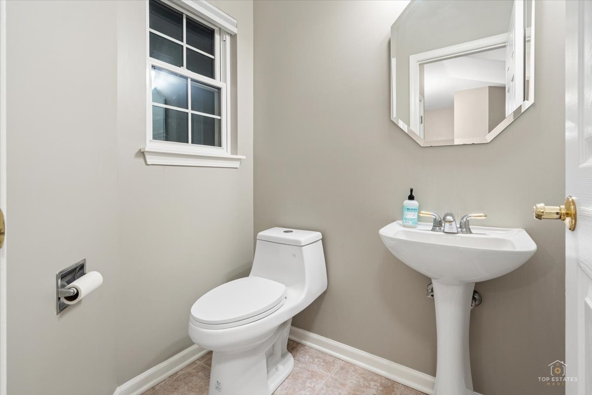 126 Bay Drive 126 Property Photo 5