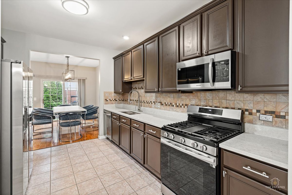 126 Bay Drive 126 Property Photo 7