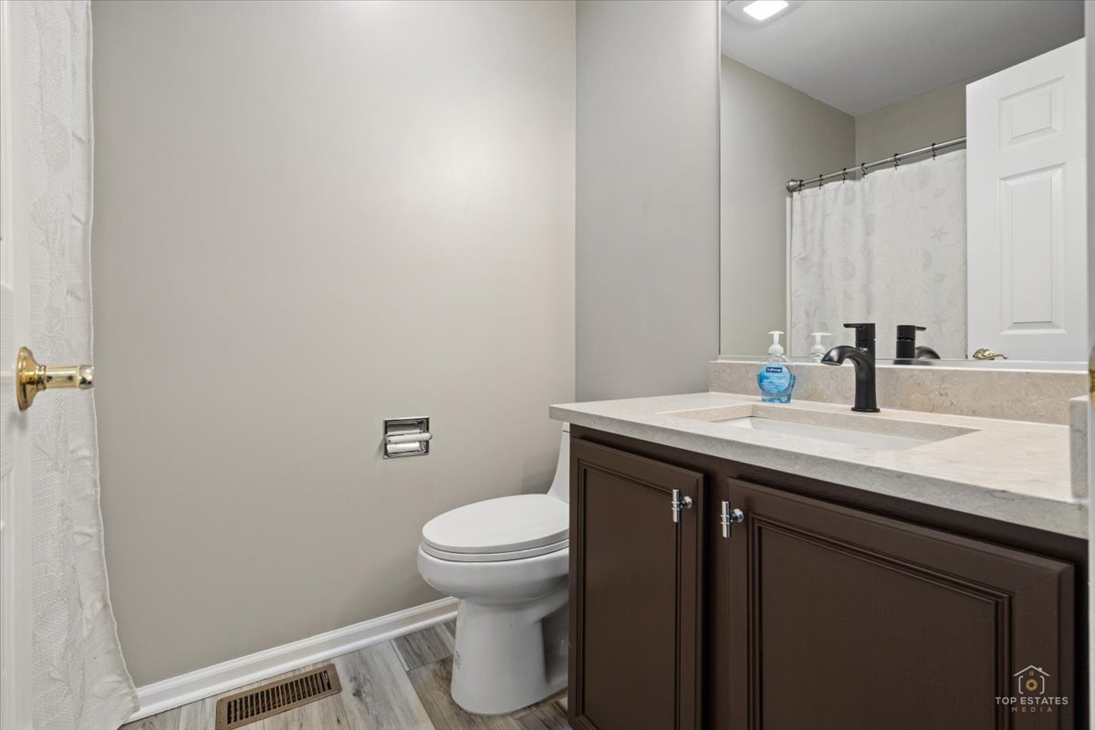 126 Bay Drive 126 Property Photo 14
