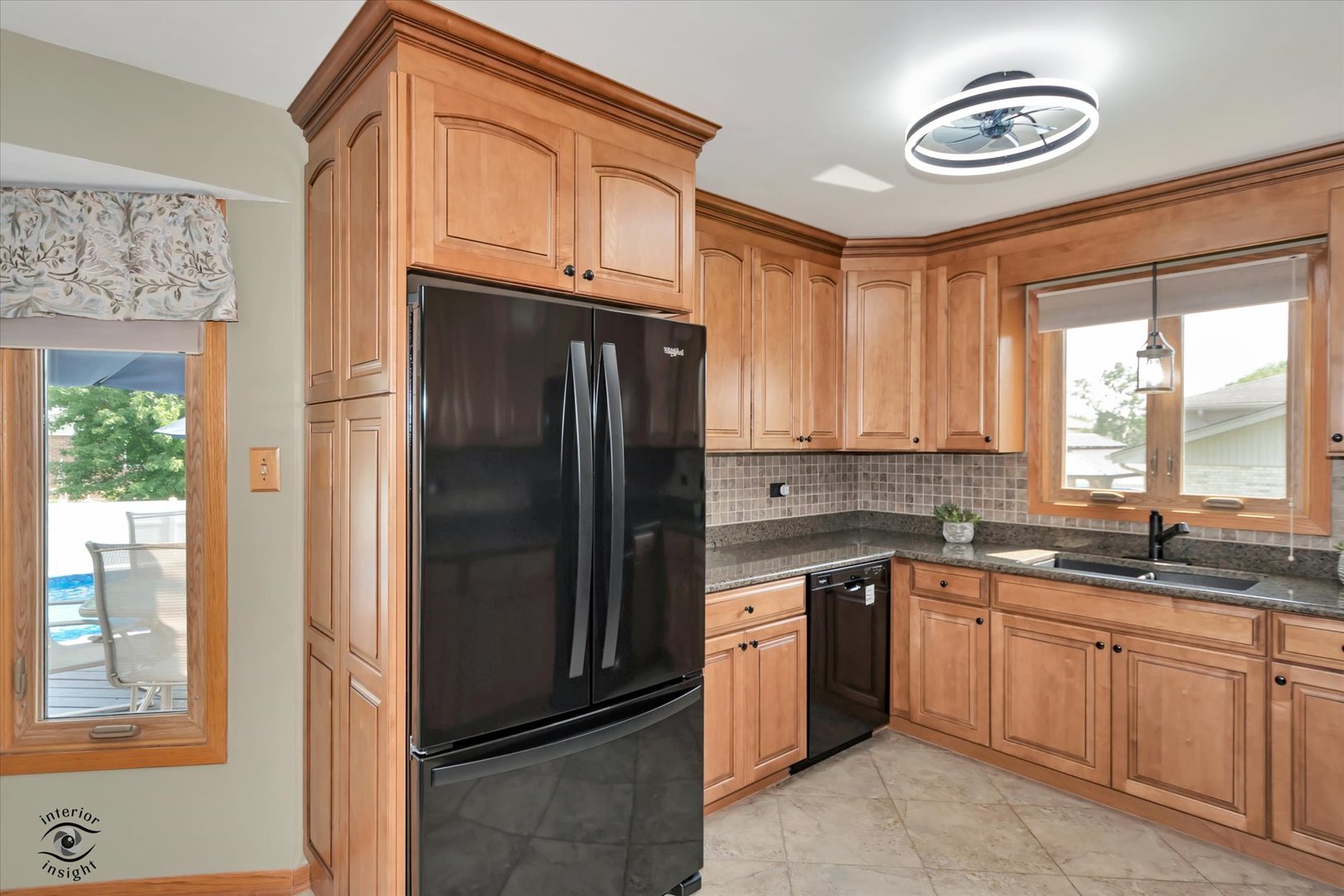 18817 Creekview Lane Property Photo 9