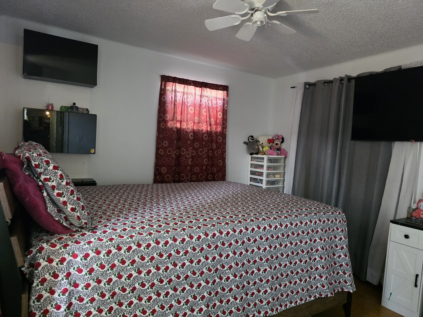 8800 S Harlem Avenue 923 Property Photo 2