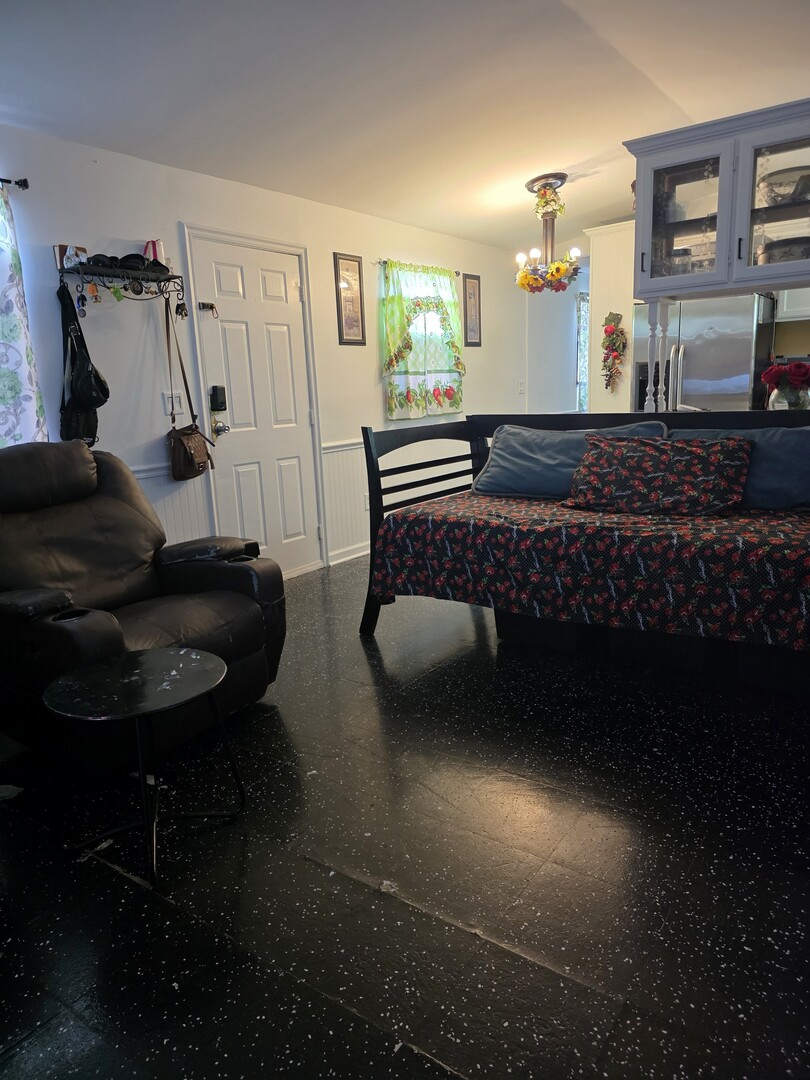 8800 S Harlem Avenue 923 Property Photo 6