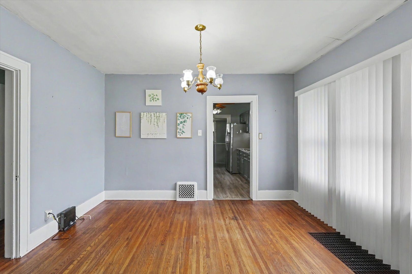 33 Delaware Avenue Property Photo 8