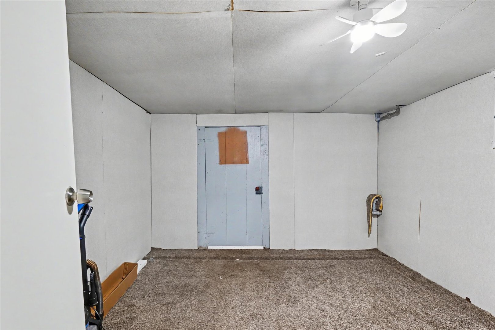 33 Delaware Avenue Property Photo 20