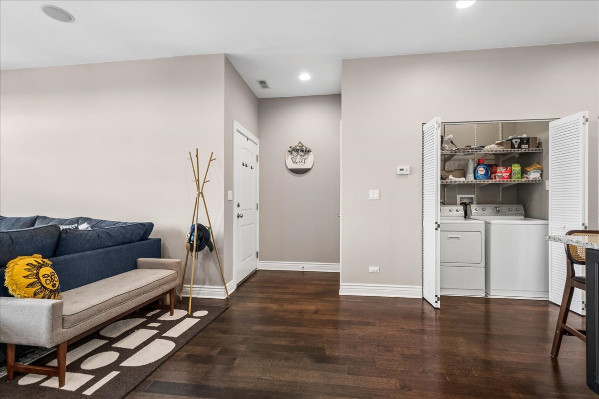 4152 N Elston Avenue 4n Property Photo 14