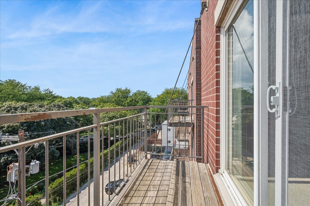 4152 N Elston Avenue 4n Property Photo 17