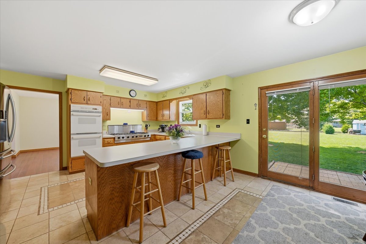 16020 S Howard Street Property Photo 8