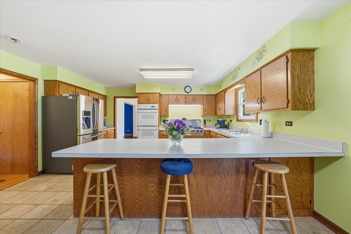 16020 S Howard Street Property Photo 9