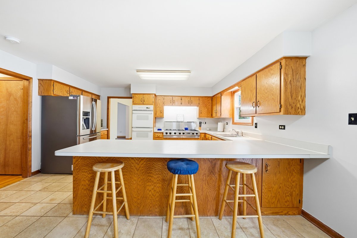 16020 S Howard Street Property Photo 10