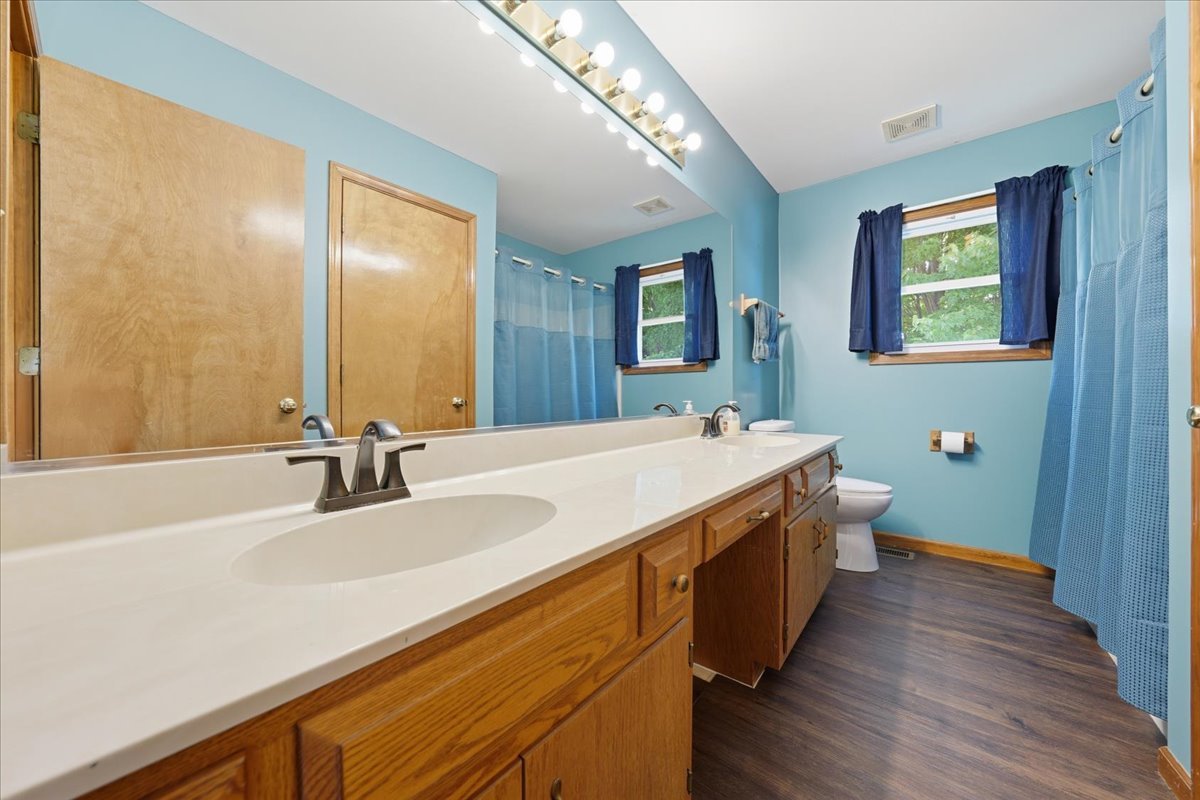 16020 S Howard Street Property Photo 27