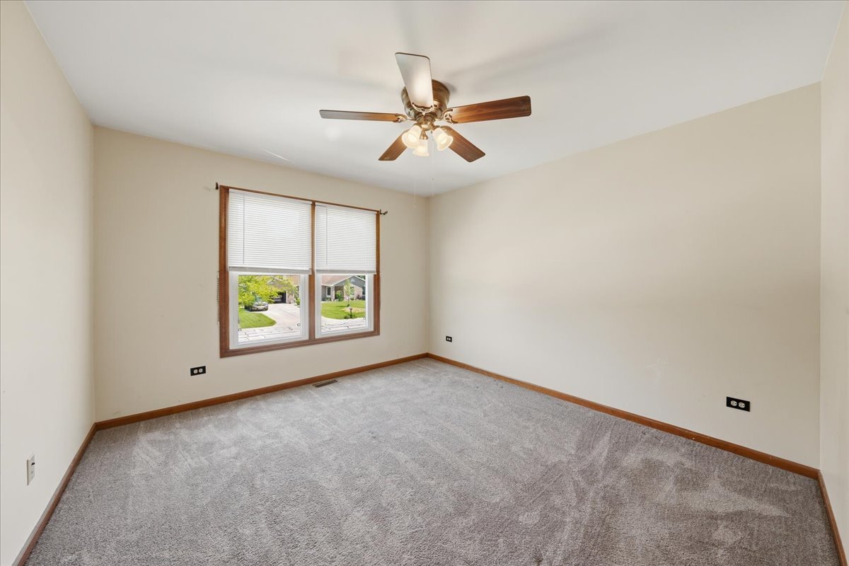 16020 S Howard Street Property Photo 27
