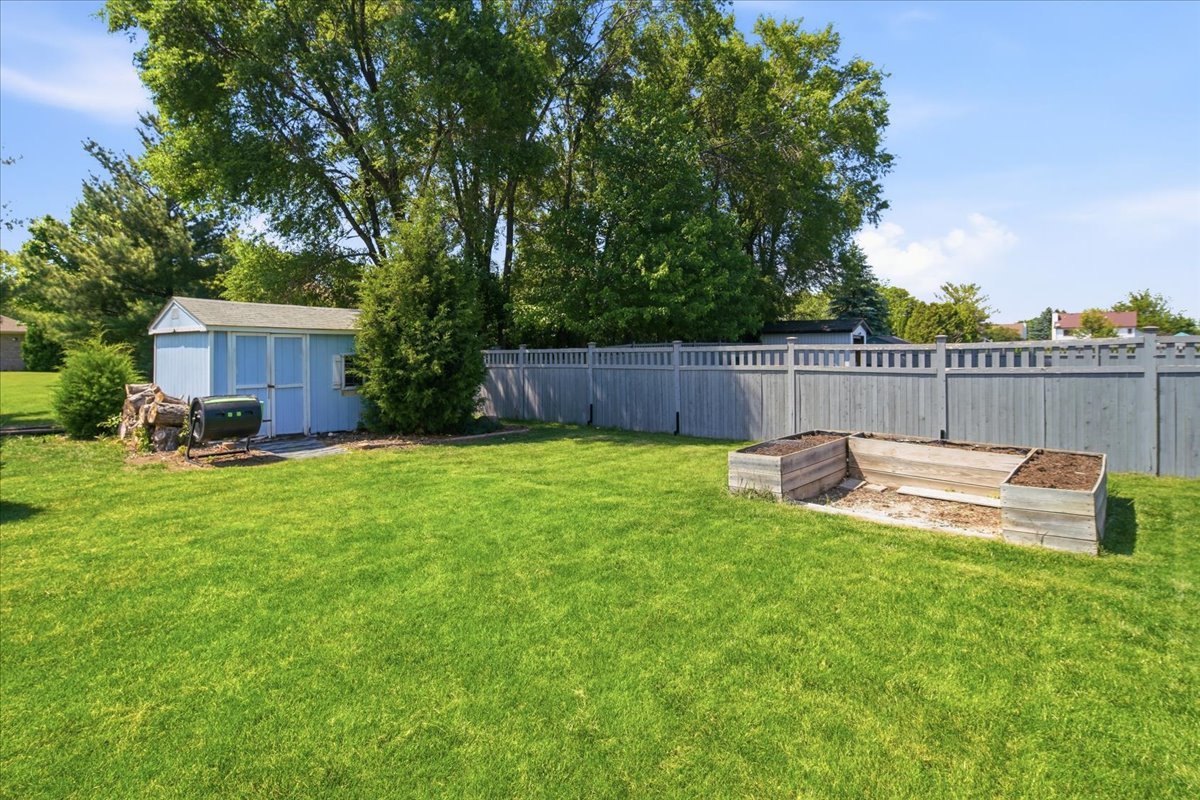 16020 S Howard Street Property Photo 32
