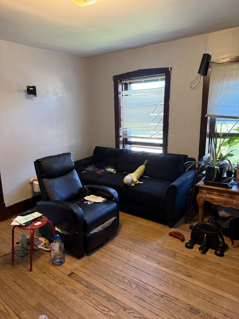 911 W 84th Street Property Photo 13