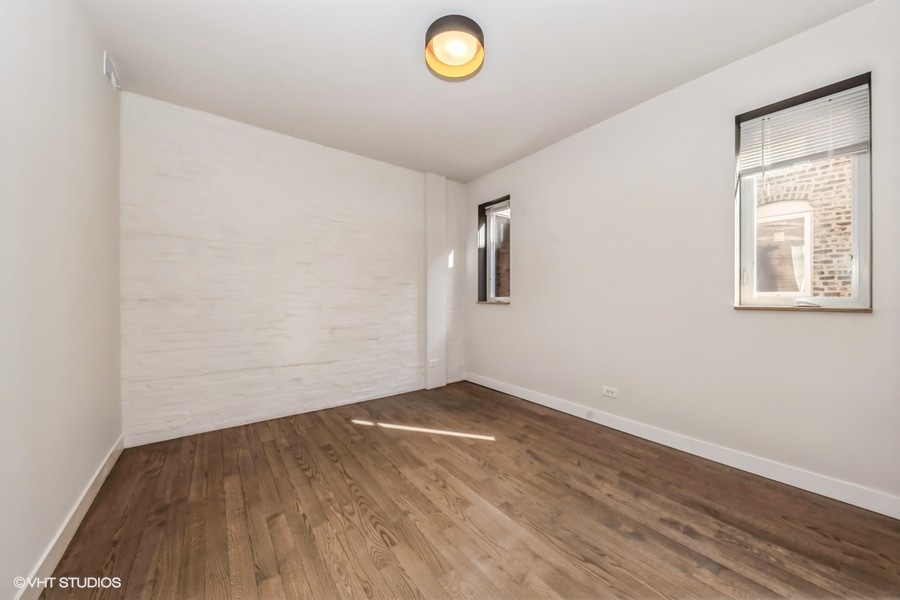 2620 W Rice Street 1f Property Photo 6