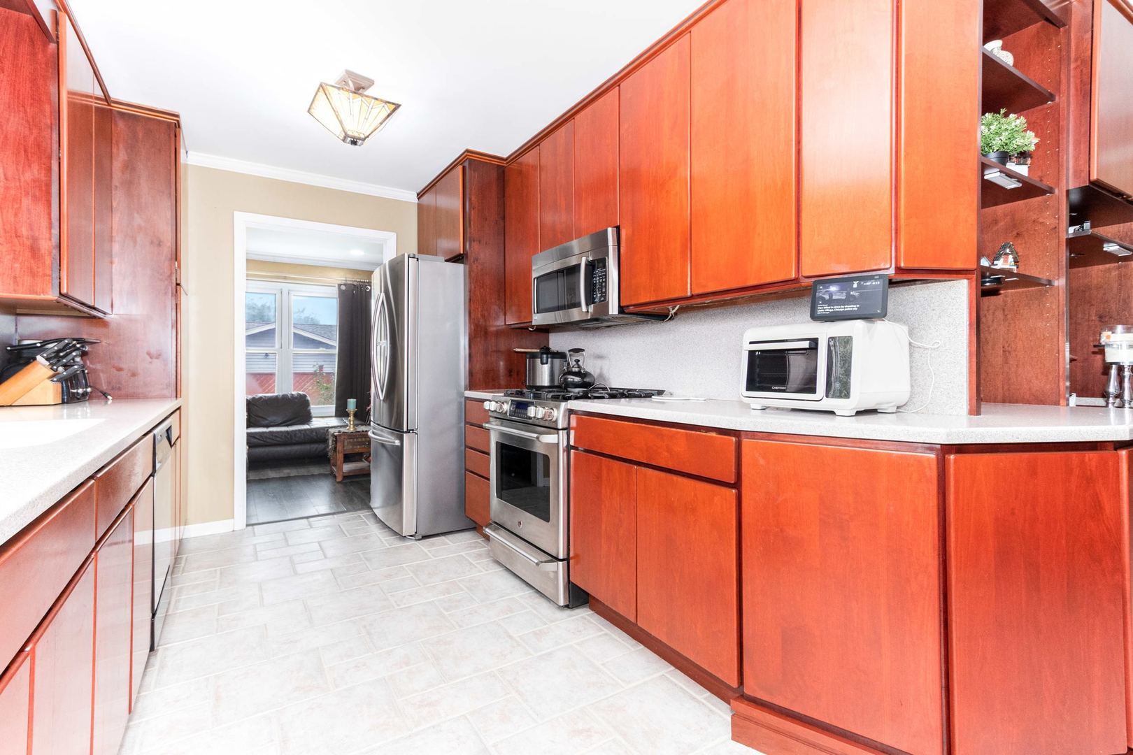 148 Newport Drive Property Photo 7