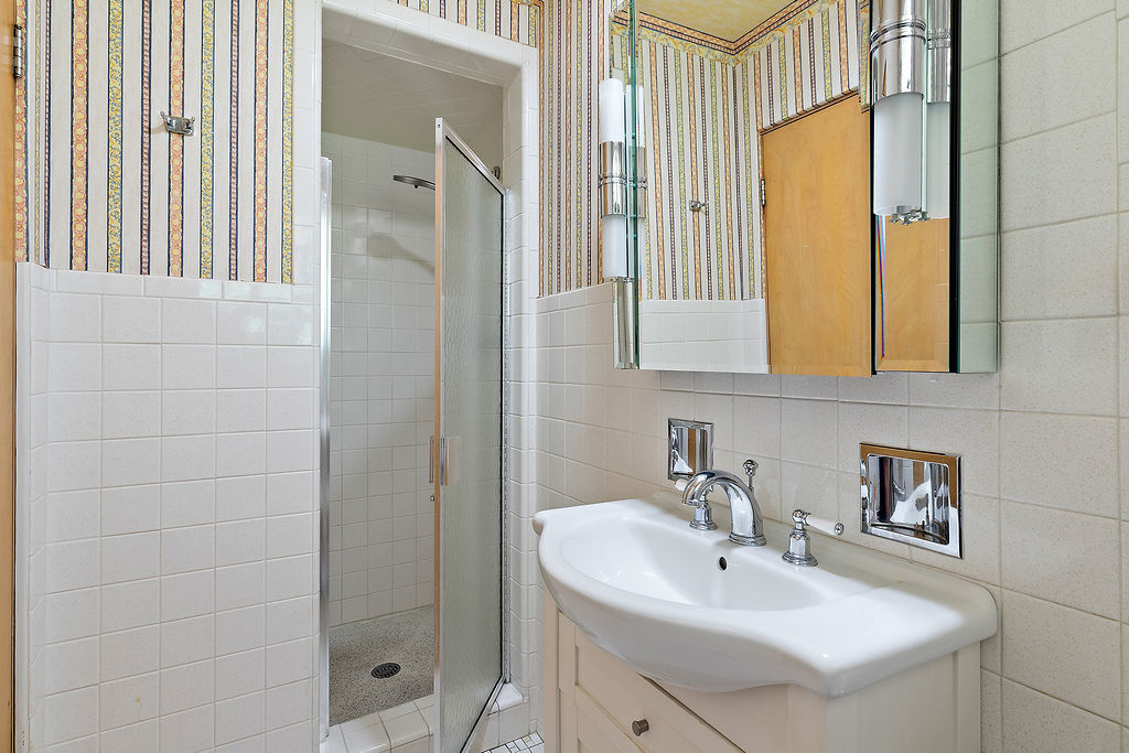 6733 N Navajo Avenue Property Photo 20