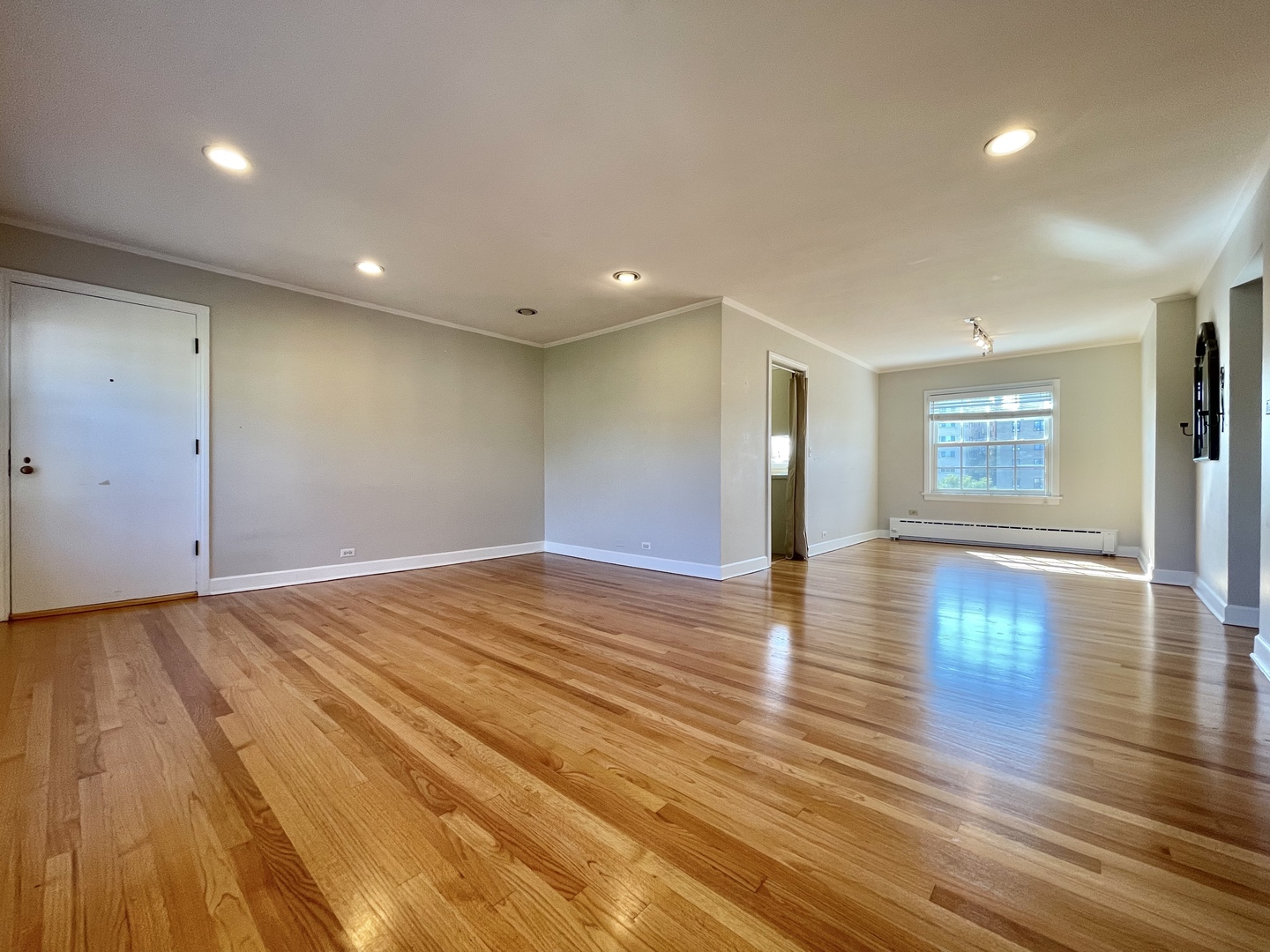 1406 Hinman Avenue 3n Property Photo 7