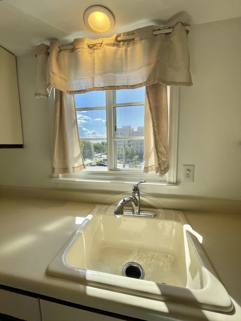 1406 Hinman Avenue 3n Property Photo 14