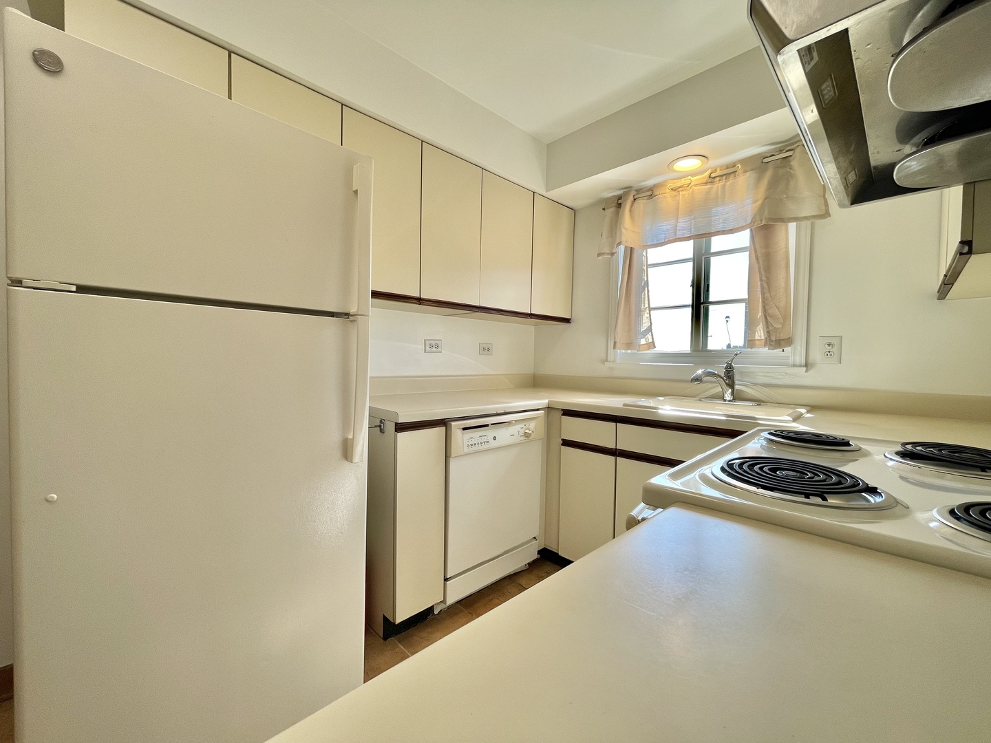 1406 Hinman Avenue 3n Property Photo 15