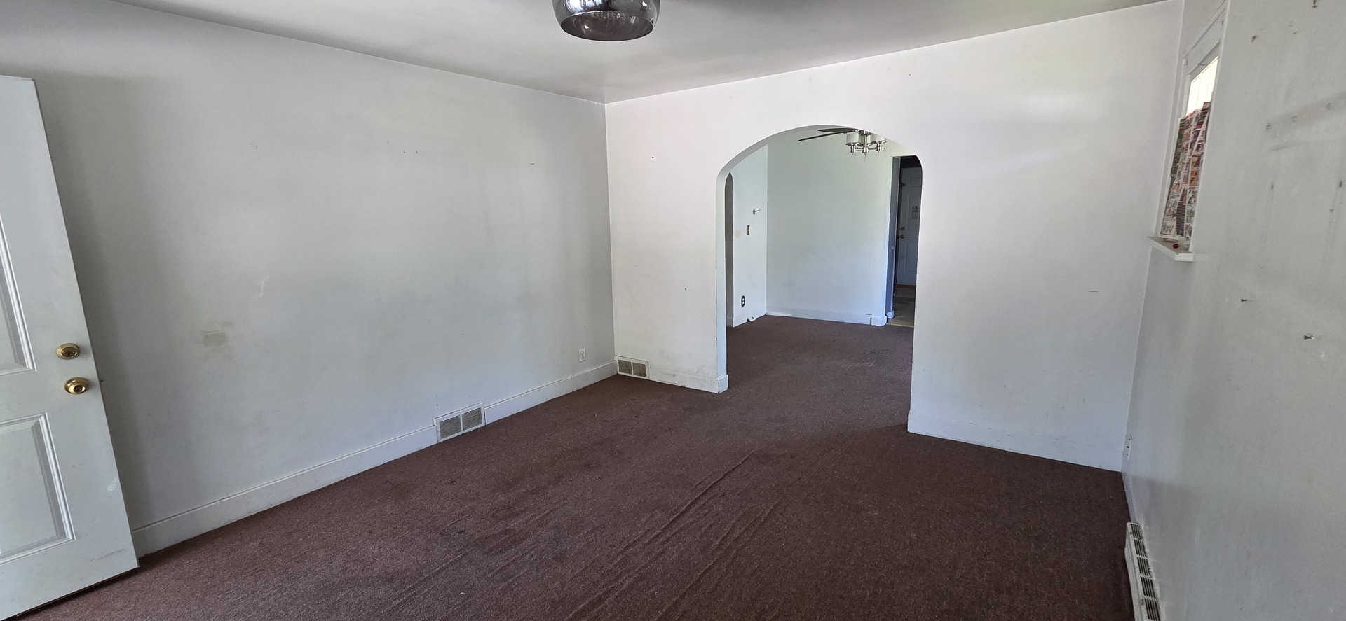 1728 169th Street Property Photo 5