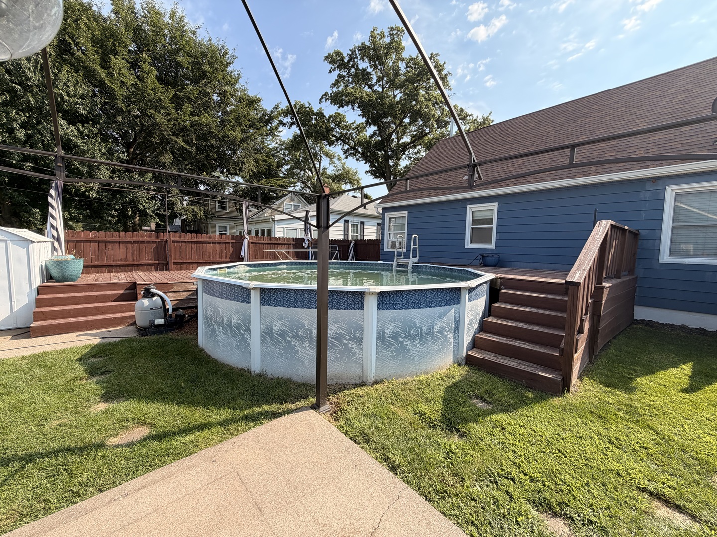 2010 46th Street Property Photo 12