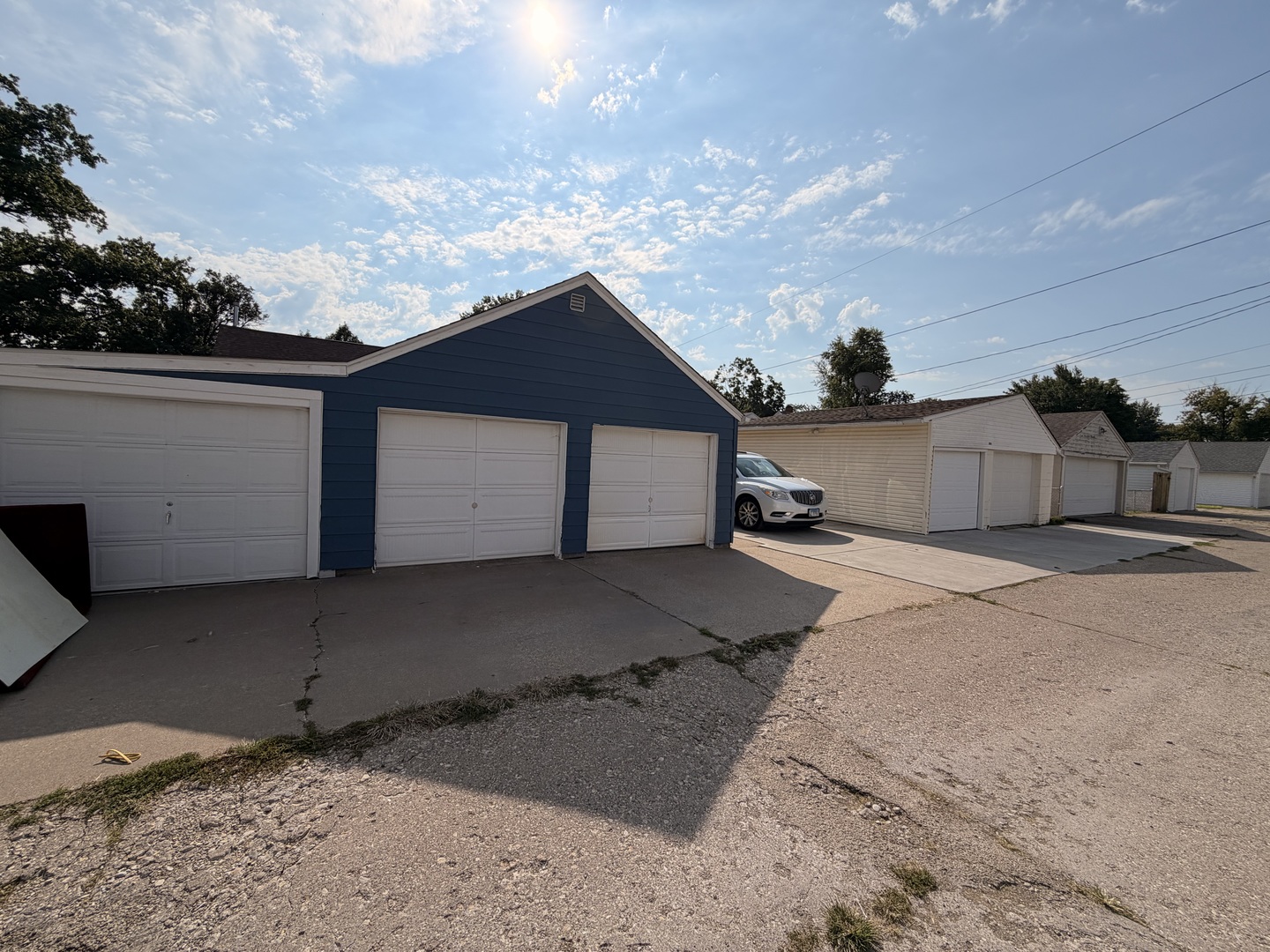 2010 46th Street Property Photo 14