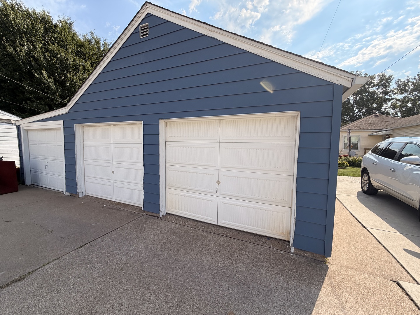2010 46th Street Property Photo 16