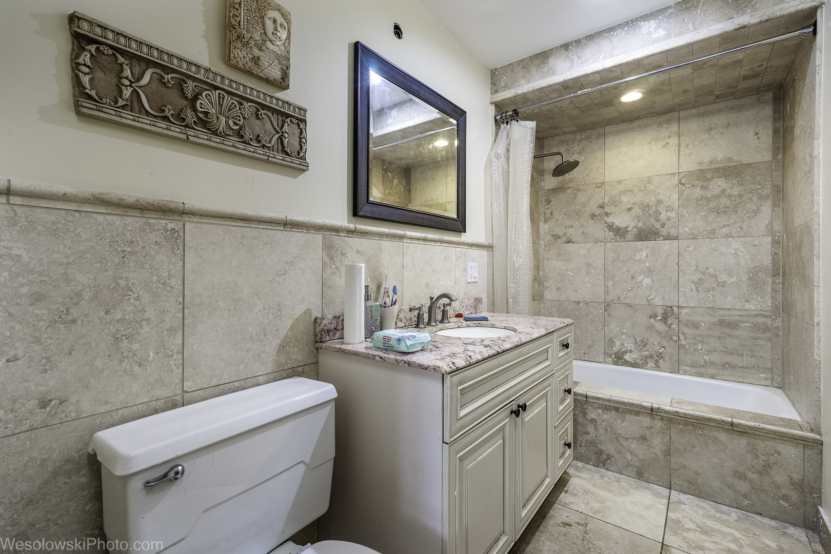 7227 W Higgins Avenue 503 Property Photo 13