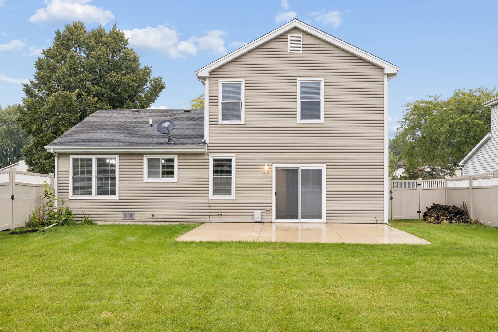 388 Woodhollow Lane Property Photo 18