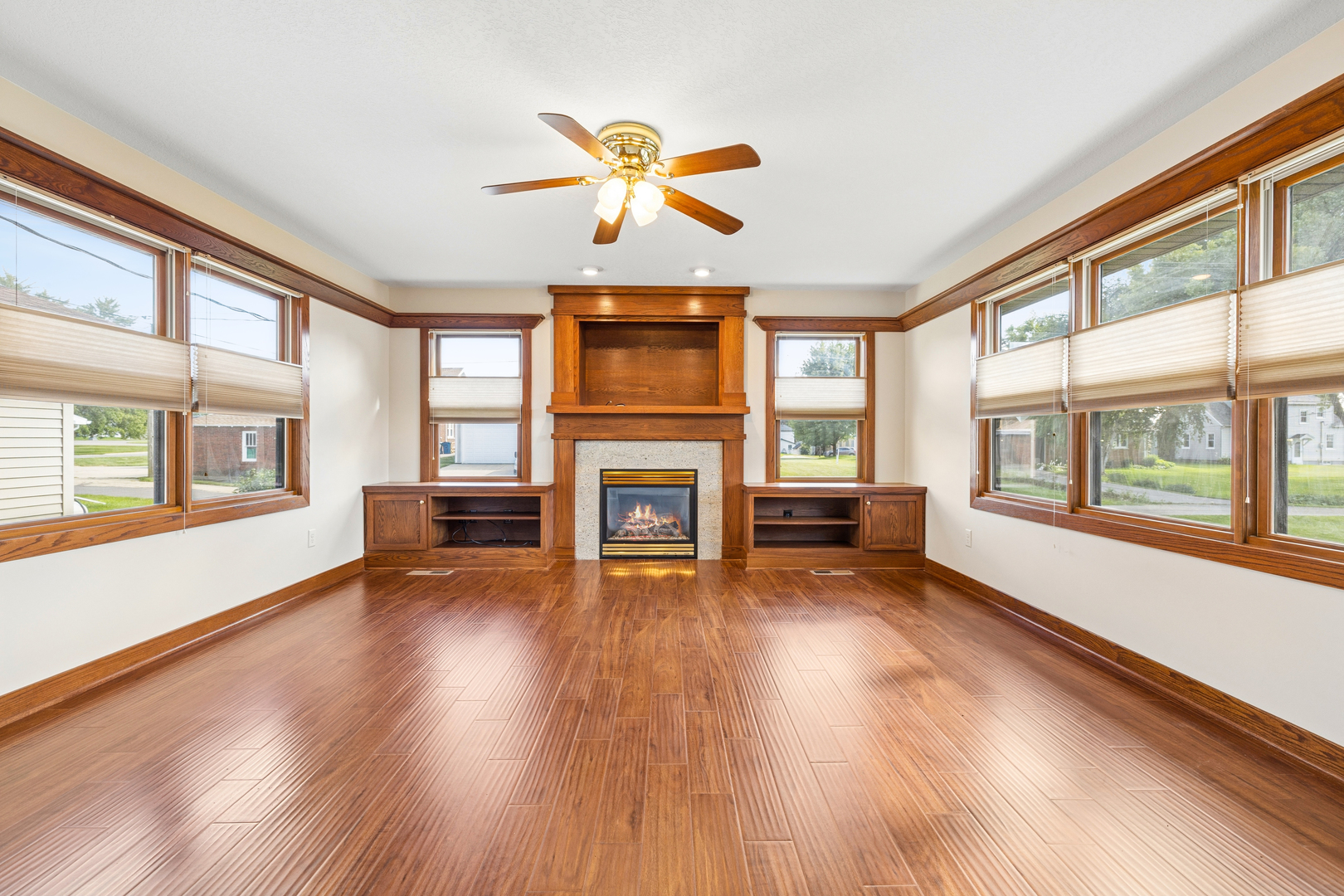 811 12th Street Property Photo 24