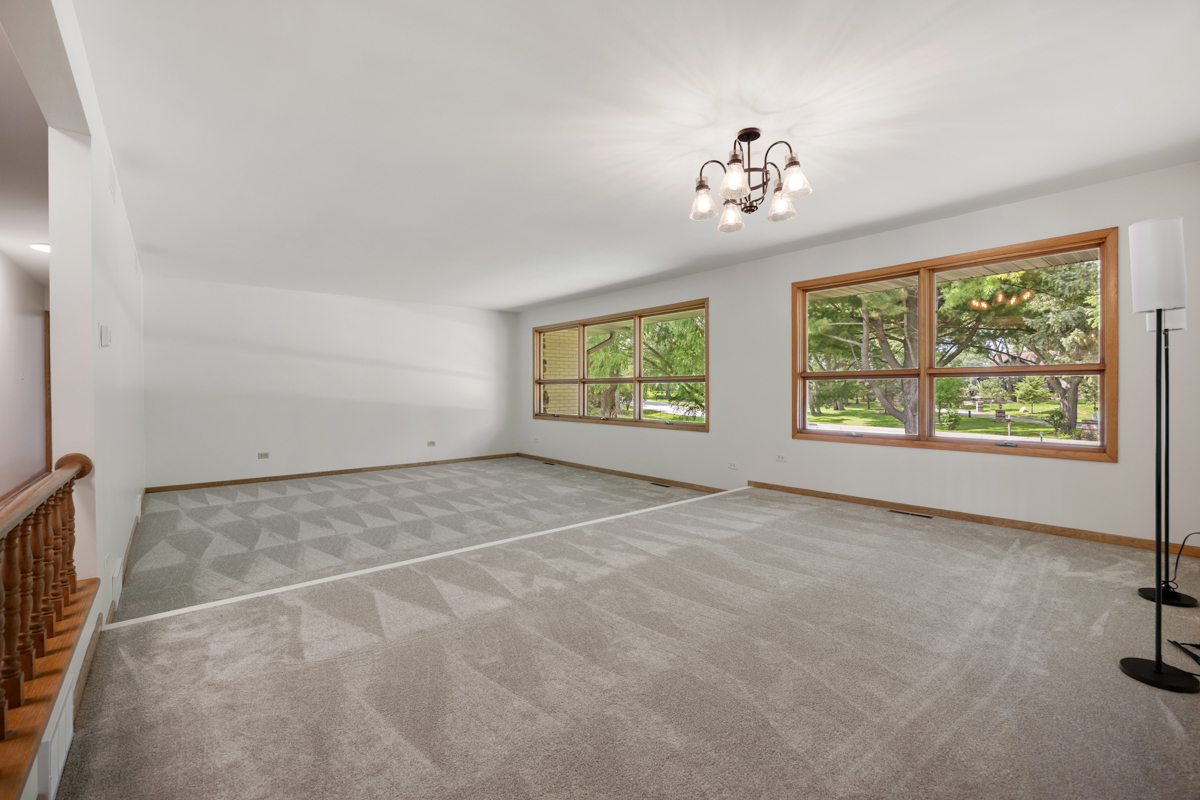 2720 N Bayview Lane Property Photo 11