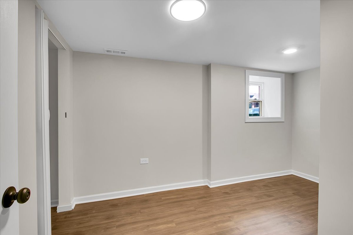 5729 S Campbell Avenue Property Photo 31