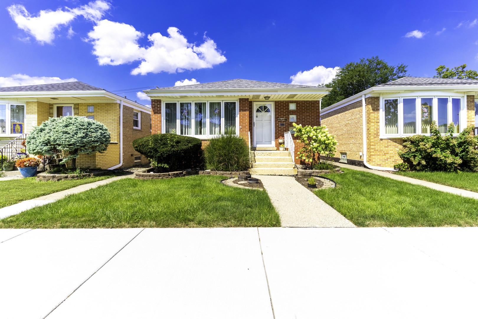 6040 W 59th Street Property Photo 1