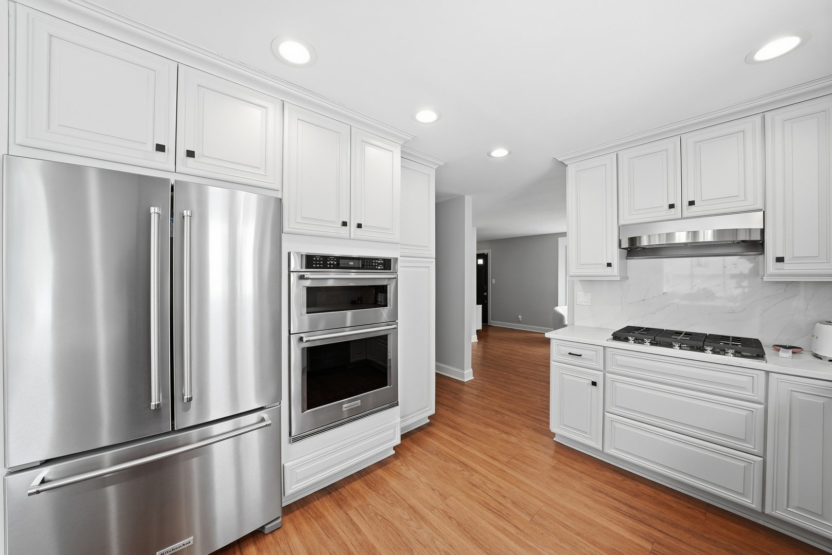 439 North Avenue Property Photo 7