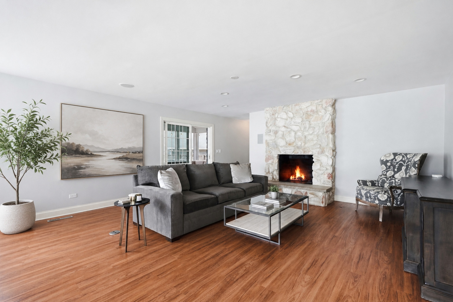439 North Avenue Property Photo 11