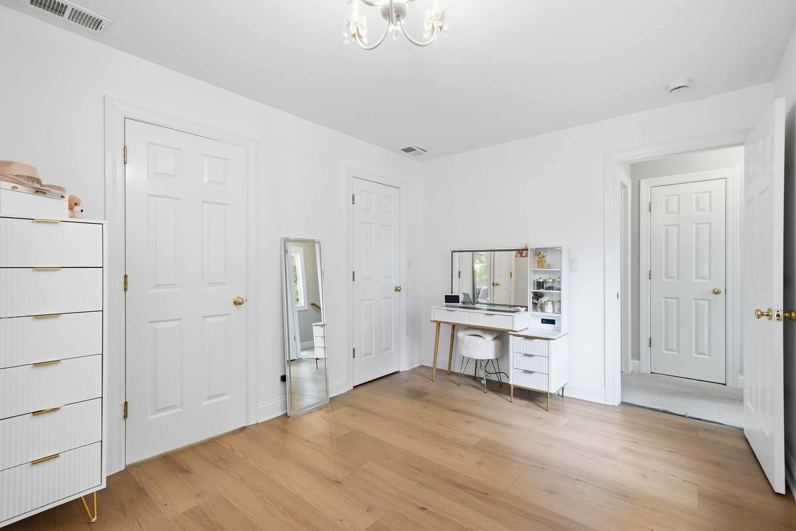 439 North Avenue Property Photo 23