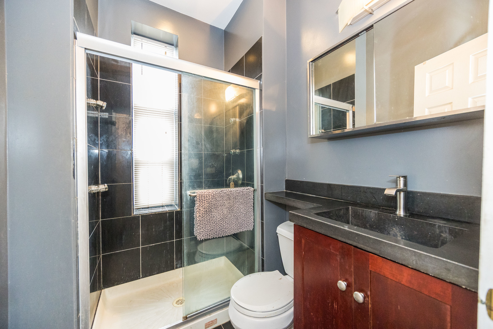 3008 N Clybourn Avenue Property Photo 17