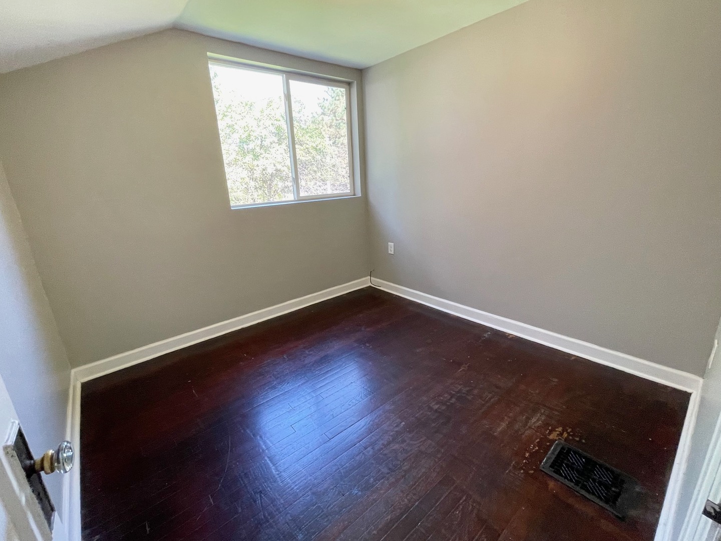 603 Mill Street B Property Photo 15