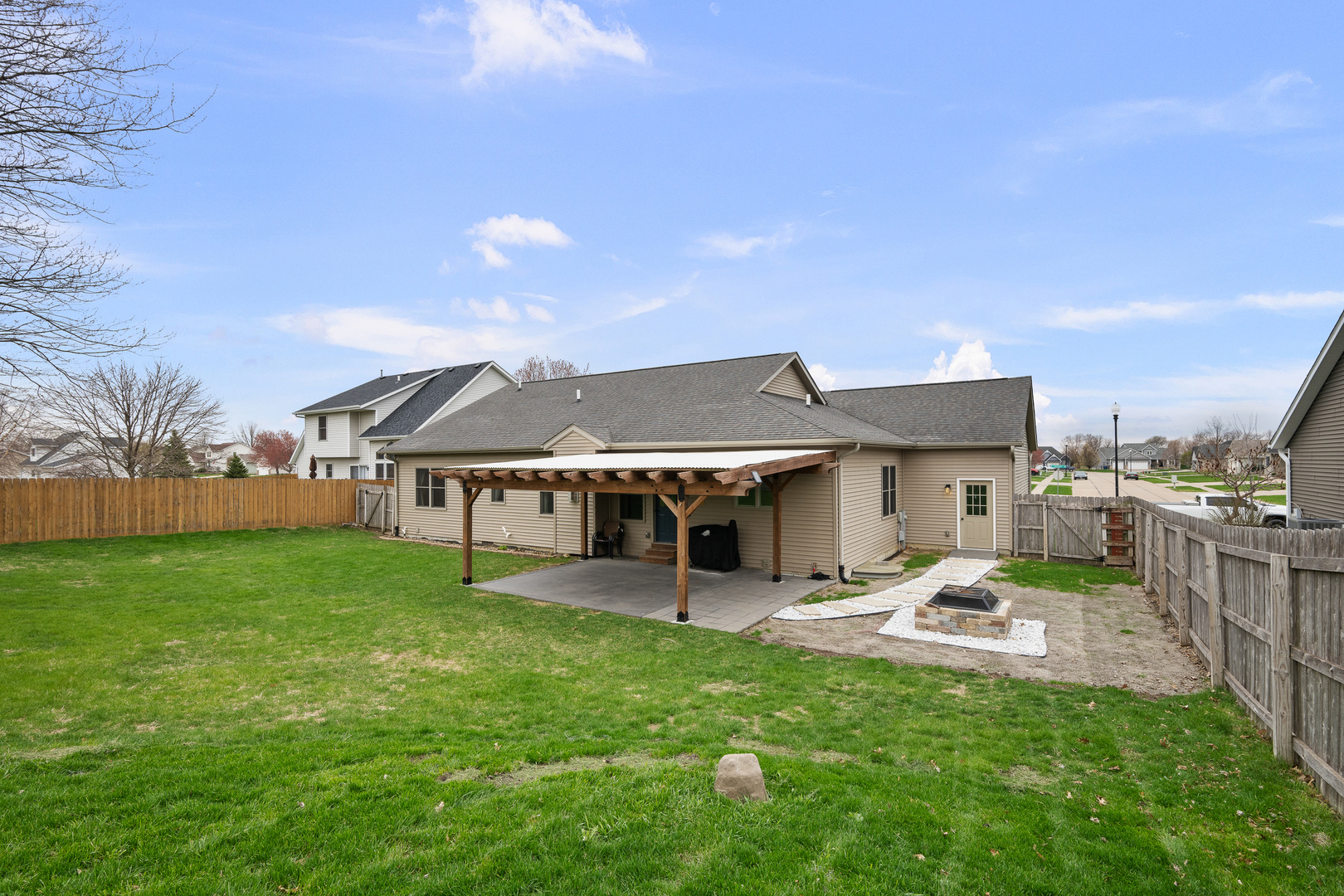 510 Pinehurst Drive Property Photo 40