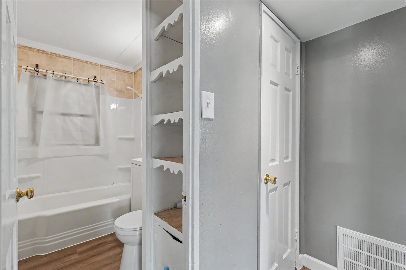 220 Arcadia Drive Property Photo 16