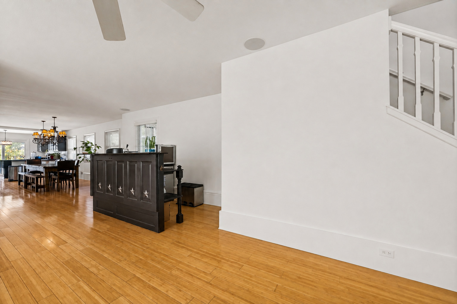 83 N Park Boulevard Property Photo 13