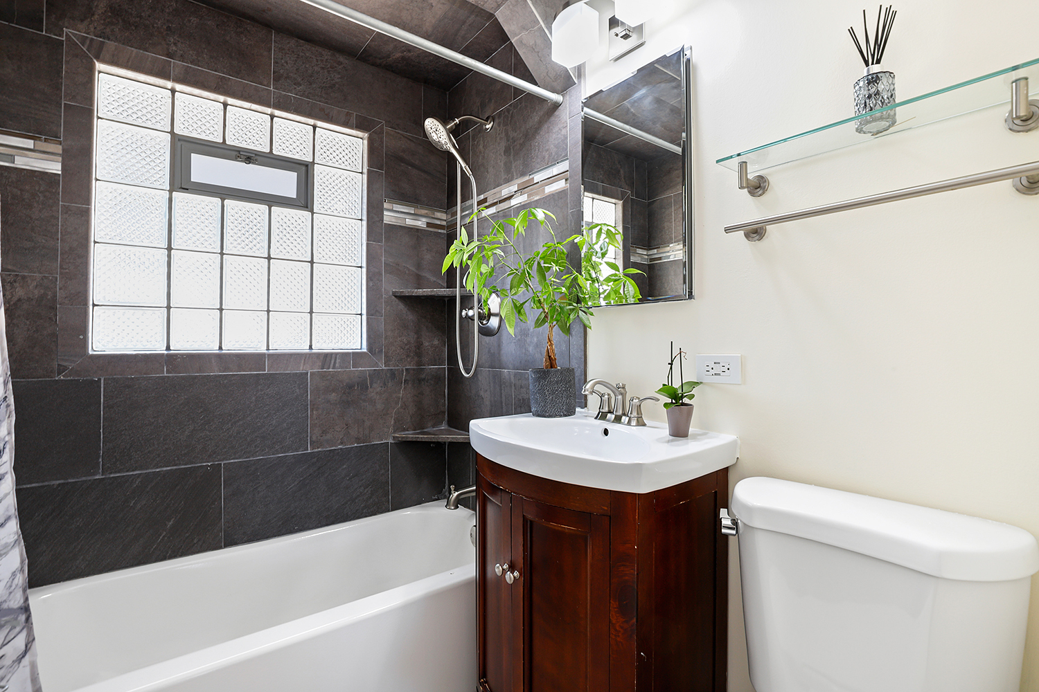 4039 W 90th Place Property Photo 12