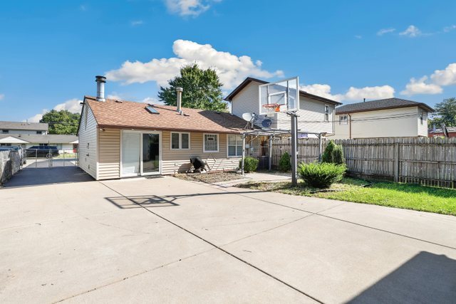 4039 W 90th Place Property Photo 13