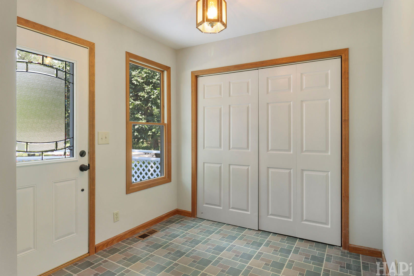 4712 Wildwood Drive Property Photo 7