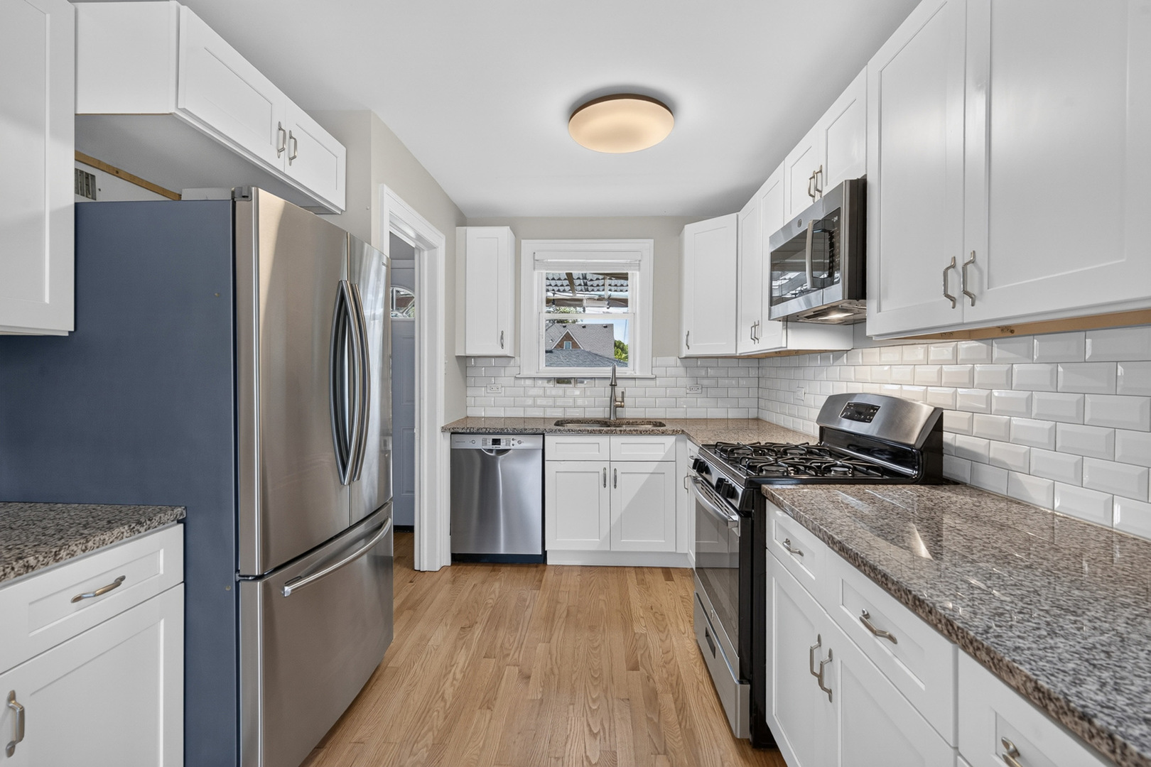 12739887 Property Photo 8