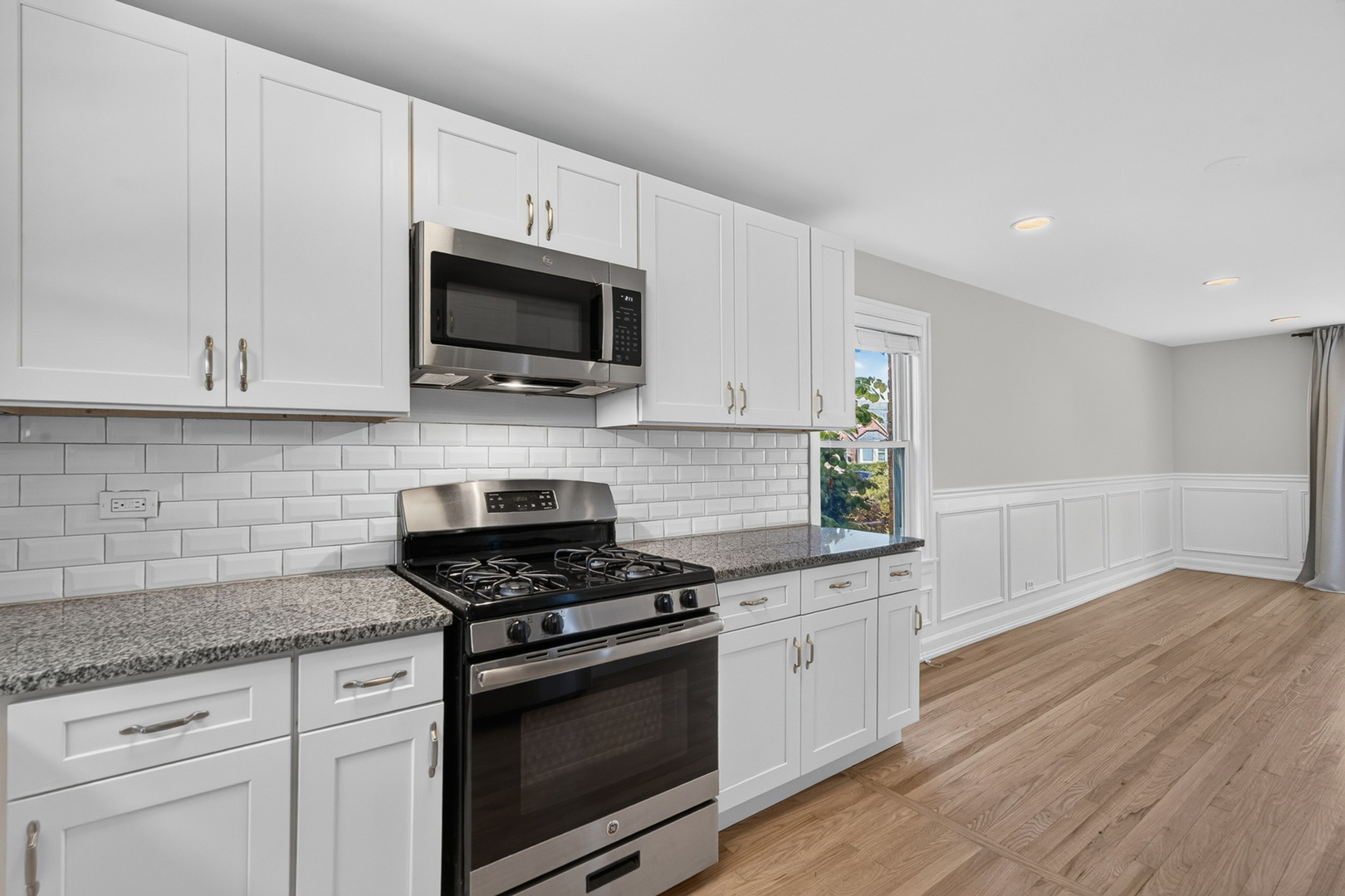 12739887 Property Photo 10