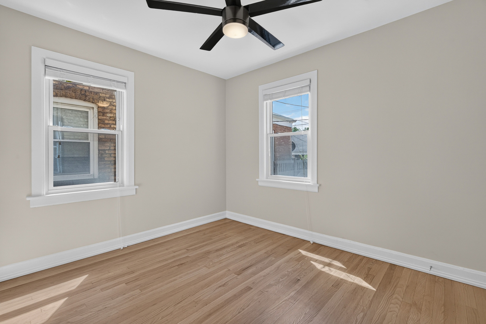 12739887 Property Photo 15