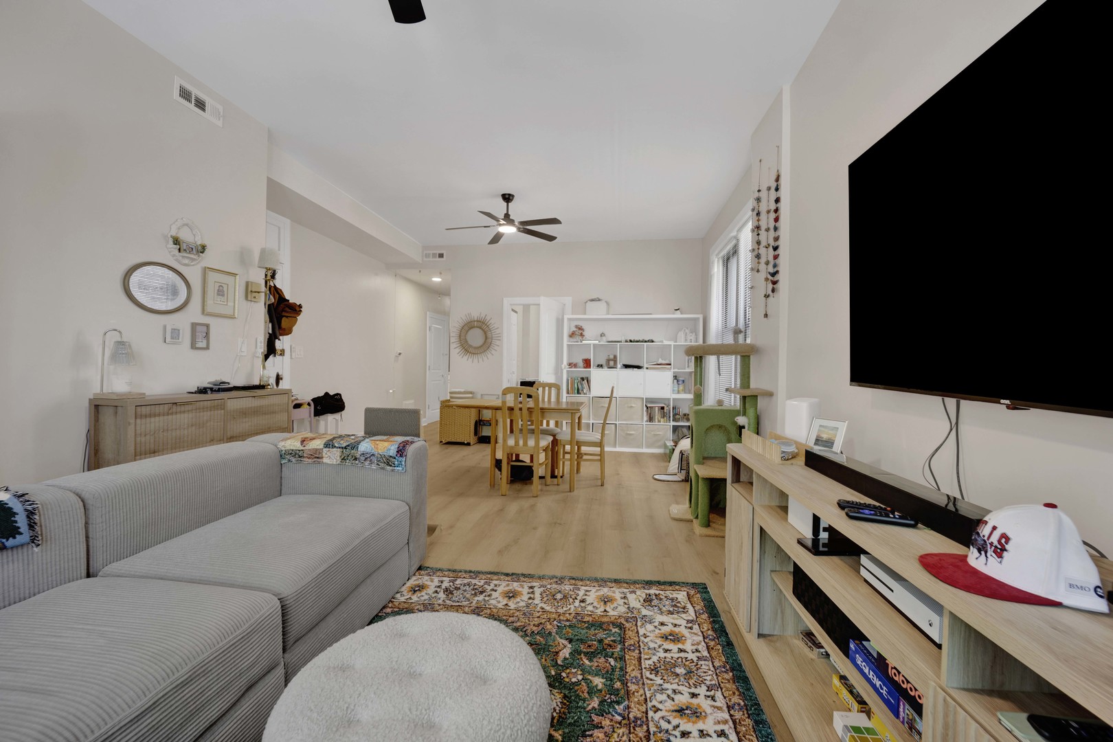 614 S Loomis Street 2 Property Photo 5