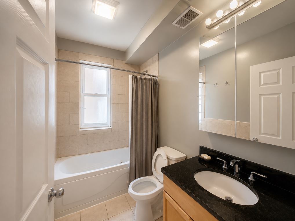 4964 N Spaulding Avenue 1 Property Photo 6